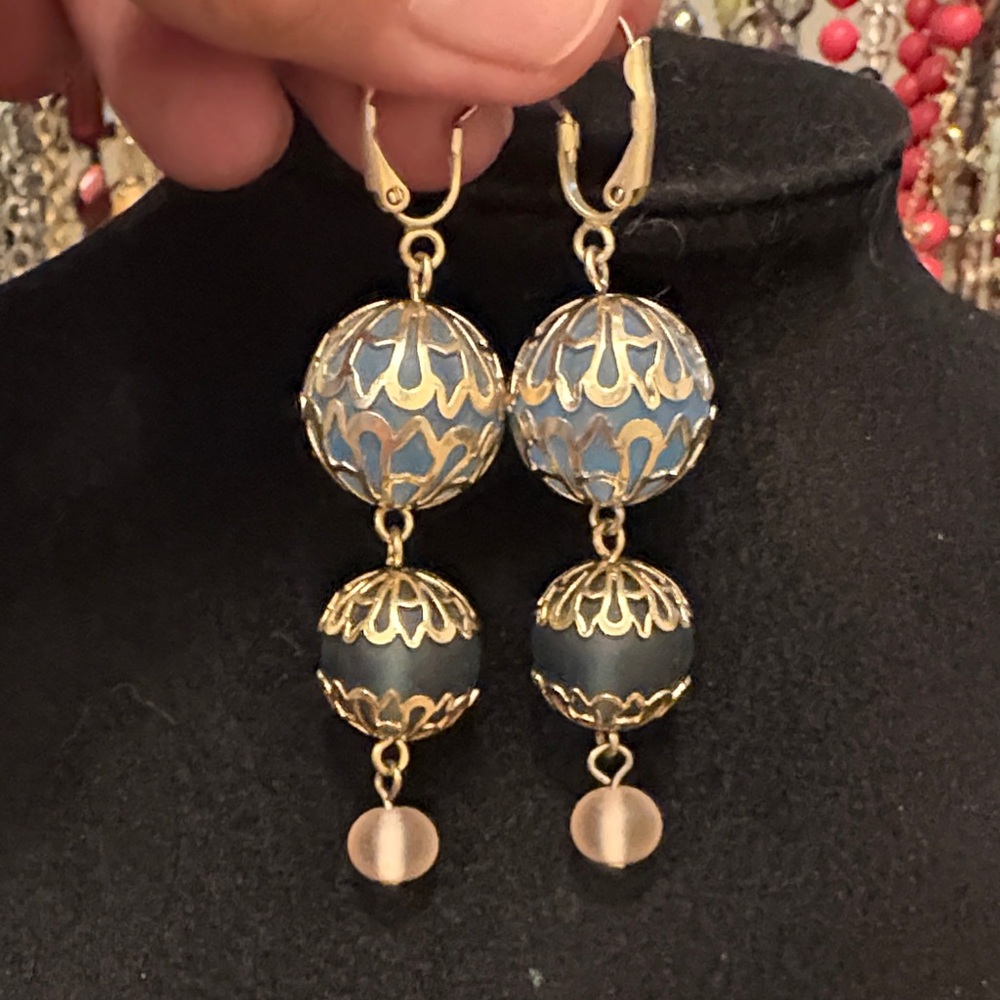 Vintage glass bead, dangle, earrings, gold tone